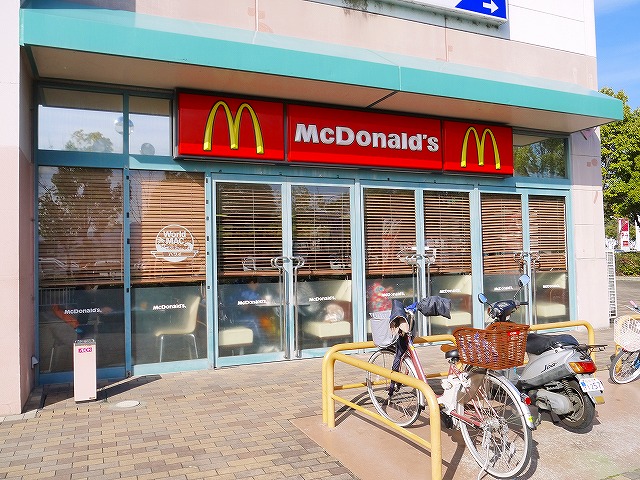飲食店　マクドナルド イオン桜井店（飲食店）まで841m