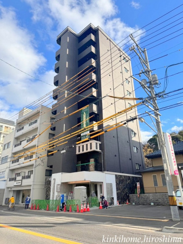 広島市佐伯区海老山町のマンションの建物外観