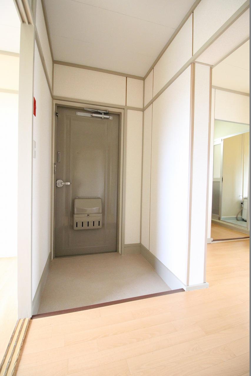 玄関　※お部屋により仕様が異なる場合があります。