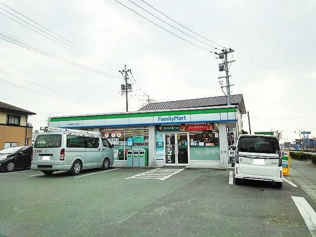 【熊本市西区谷尾崎町のアパートのコンビニ】