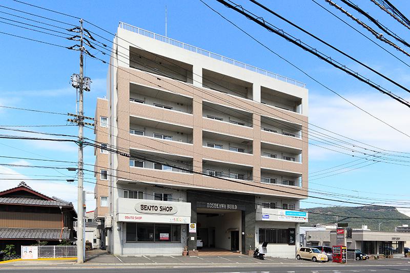 高松市春日町のマンションの建物外観