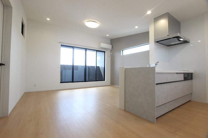 居室・リビング　都心から離れた特別なベースに★