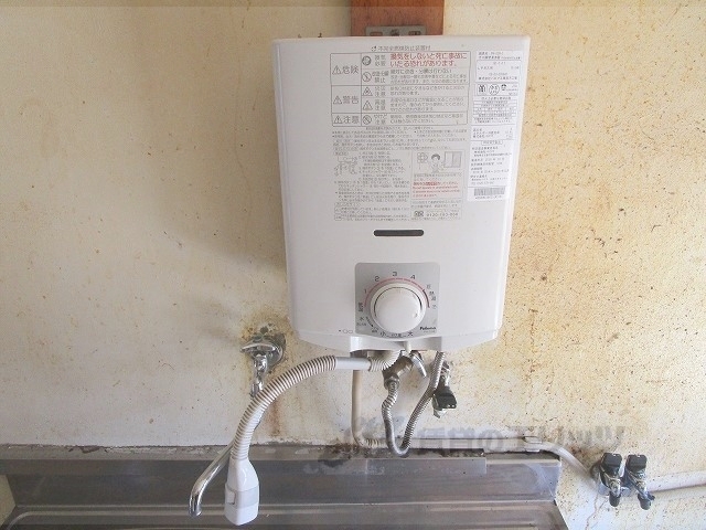 その他設備　給湯器リモコン