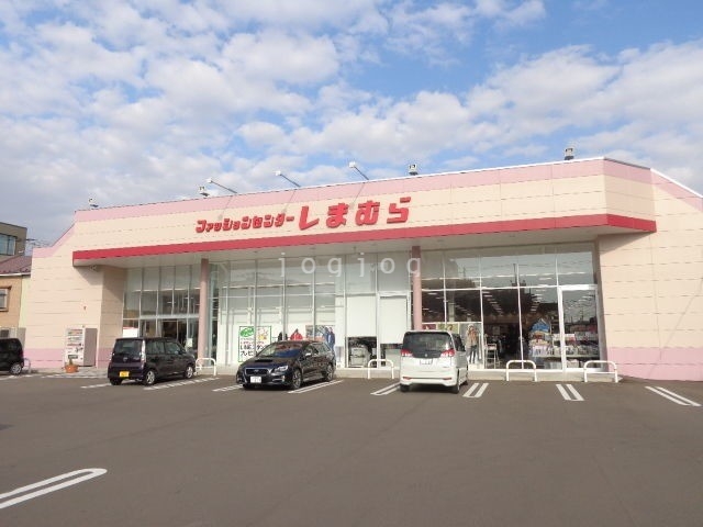 ショッピングセンター　ファッションセンターしまむら大森町店（ショッピングセンター）まで378m