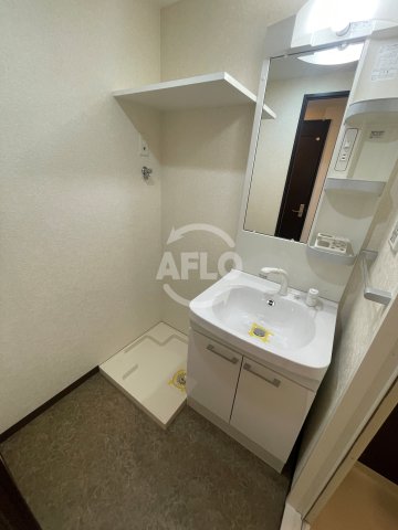 洗面設備　Luxe田辺