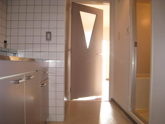 その他部屋・スペース　写真は別のお部屋です。現況を優先させていただきます。