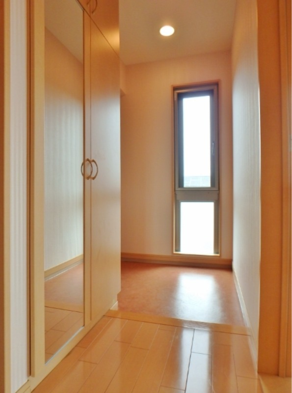 玄関　図面と現状に相違がある場合には現状を優先