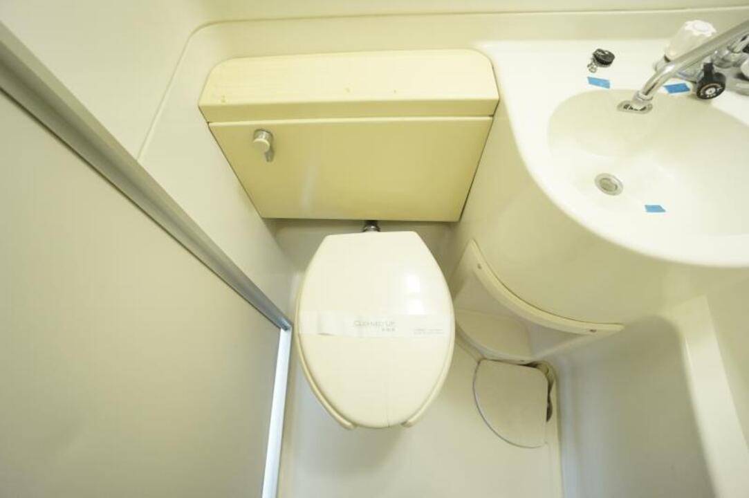 トイレ　トイレ