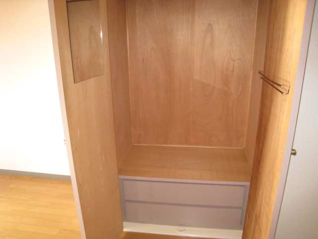 収納　※写真は別のお部屋のものです。現況を優先させて頂きます。