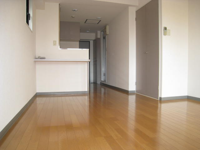 居室・リビング　※写真は別のお部屋のものです。現況を優先させて頂きます。