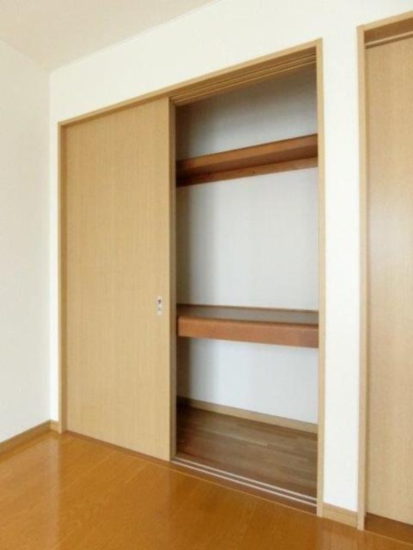 収納　図面と現状に相違がある場合には現状を優先