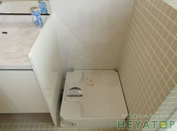 その他　お部屋の中でお洗濯ができる室内洗濯機置き場