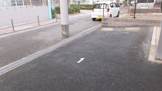 駐車場　駐車場完備です