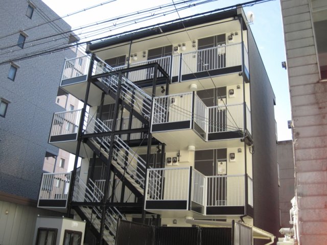 建物外観　外観は落ち着いています