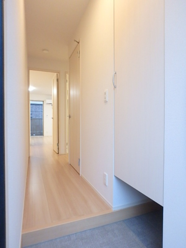 玄関　図面と現状に相違がある場合には現状を優先