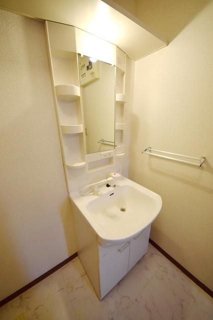 洗面設備　★独立洗面台です★