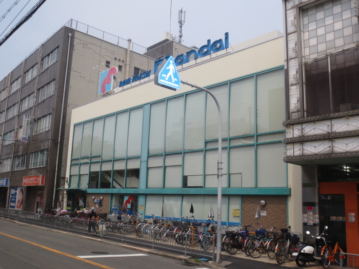 スーパー　万代　山本店（スーパー）まで405m