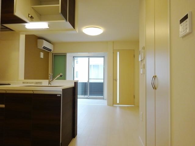 居室・リビング　女性に人気のカウンターキッチンです。