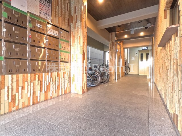 ロビー　建物の内部です