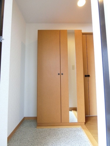 玄関　※参考写真になります。現状優先です。