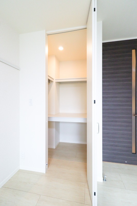 収納　図面と現状に相違がある場合には現状を優先