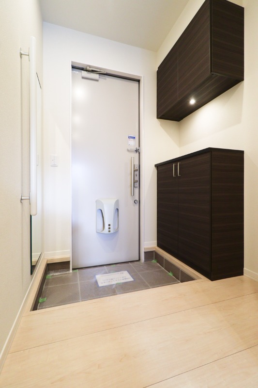 玄関　図面と現状に相違がある場合には現状を優先