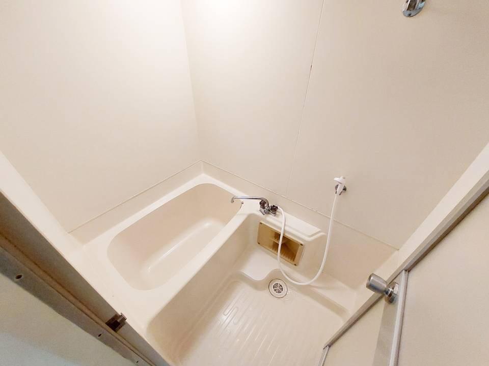 バス・シャワールーム　浴室