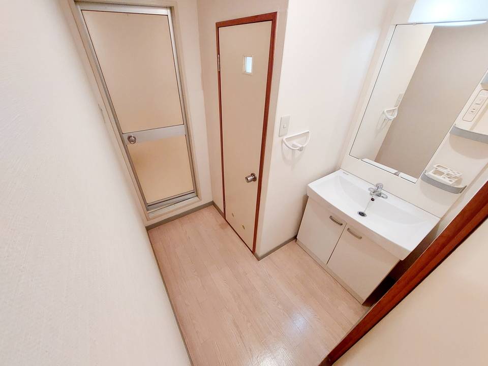 洗面設備　洗面所