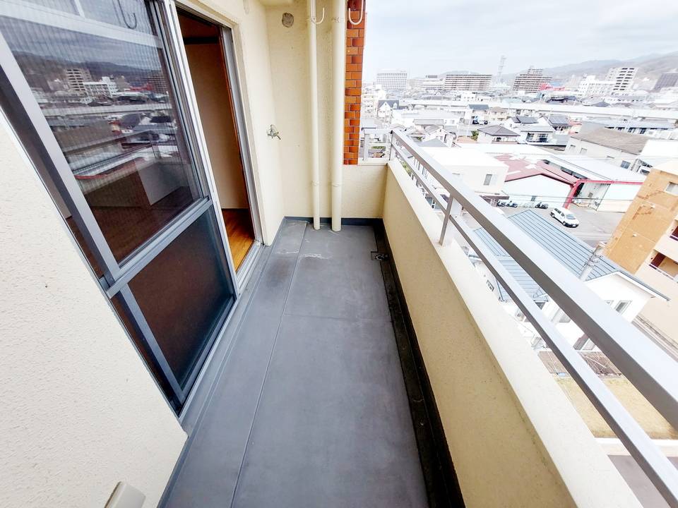 バルコニー　バルコニー