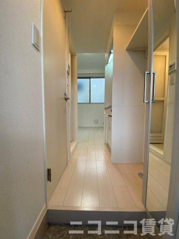 玄関　別号室イメージの為、現状を優先致します。