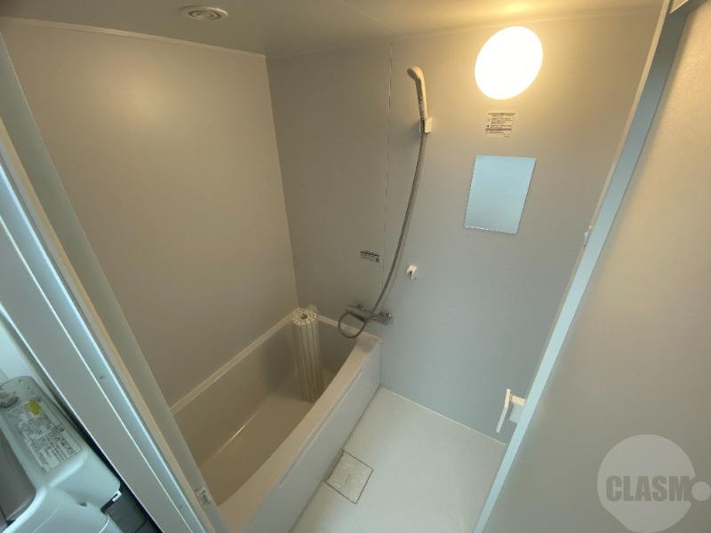 バス・シャワールーム　バスルーム