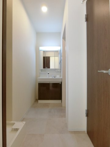 洗面設備　イメージ208号室の写真