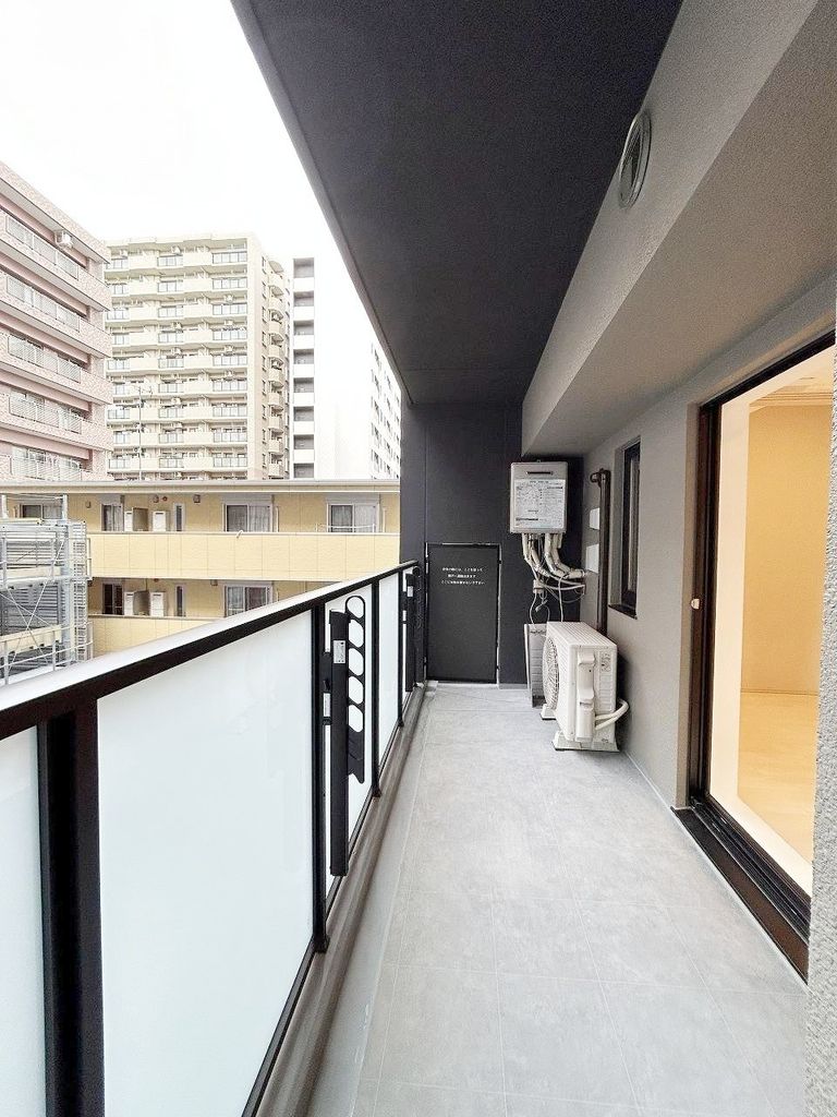 バルコニー　バルコニー※眺望は3階部分のものですので異なります。予めご…