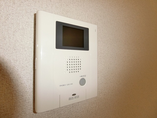 セキュリティ　TVモニターフォンで来客がわかります