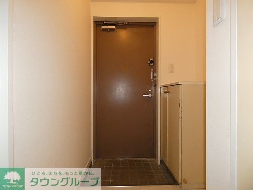 玄関　玄関（内装後）