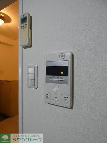 セキュリティ　TVモニター付インターホン（内装後）
