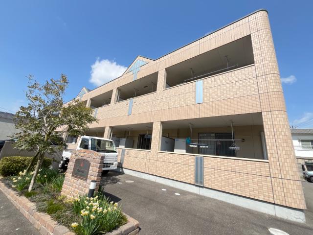 居室・リビング　外観写真（昼）