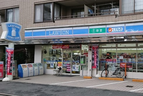 コンビニ　ローソン 小杉陣屋町店（コンビニ）まで318m