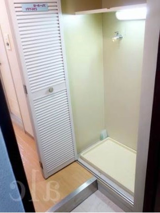 玄関　室内洗濯置場