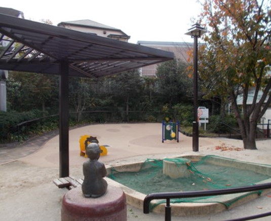 公園　たんぽぽ公園（公園）まで820m