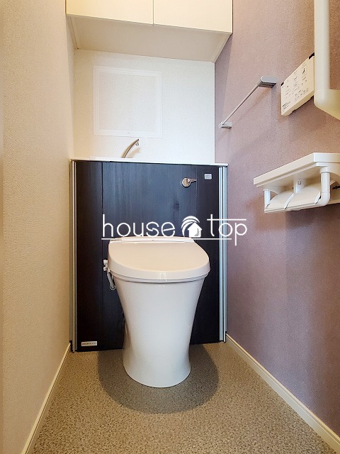 トイレ　ウォシュレット完備