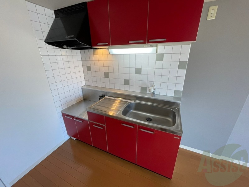 キッチン　キッチンはスペースも広々していて使いやすそうですよ！