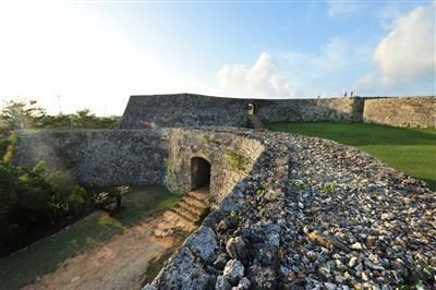 公園　座喜味城址（公園）まで900m