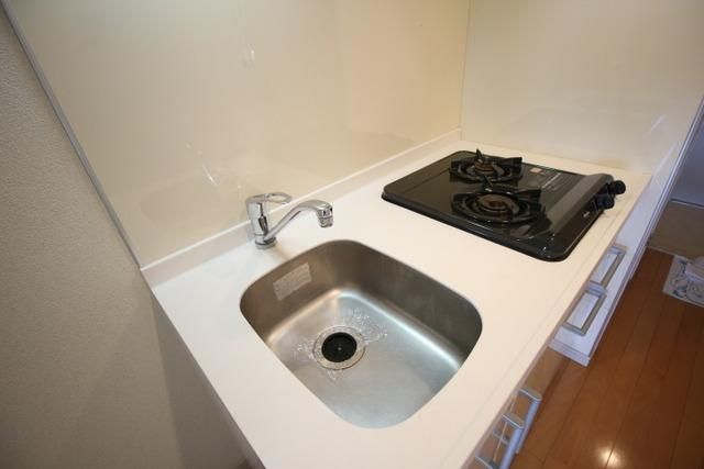 その他　嬉しい２口コンロ付きキッチン