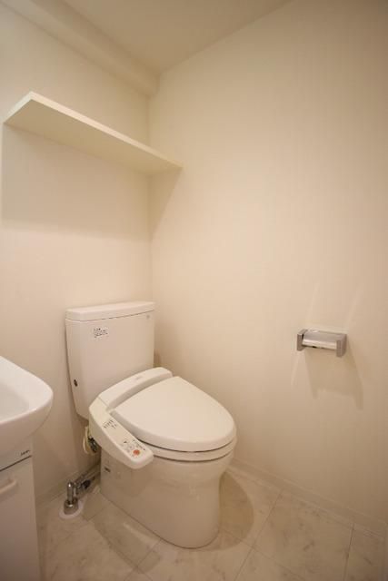 トイレ　清潔感のあるトイレ