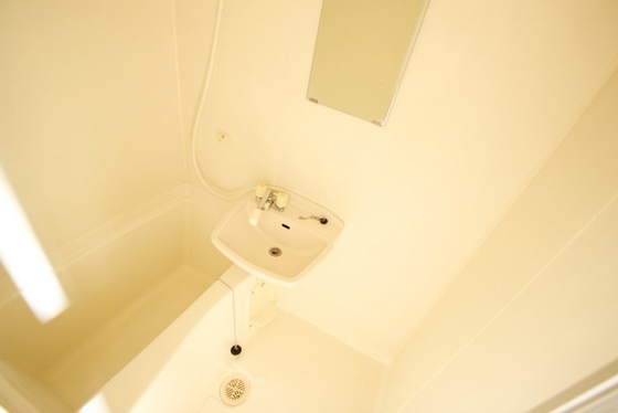 バス・シャワールーム　※別号室の写真です