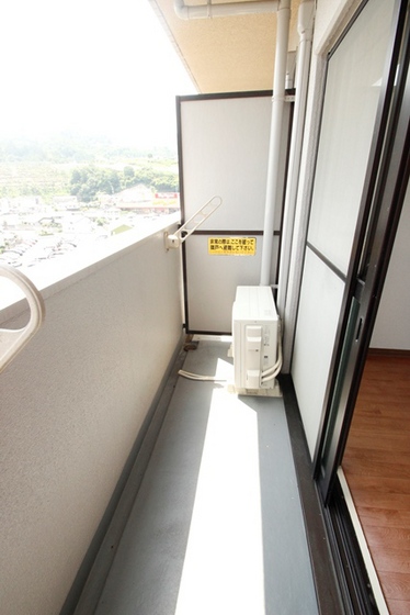 バルコニー　※別号室の写真です