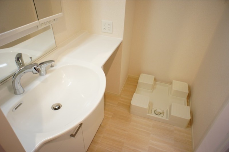 洗面設備　図面と現状に相違がある場合には現状を優先