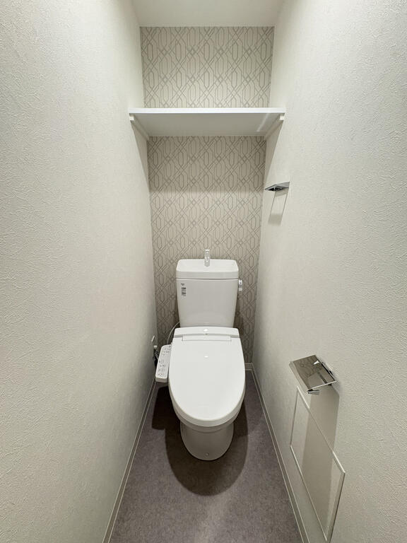 トイレ　※同建築物別部屋(同仕様)