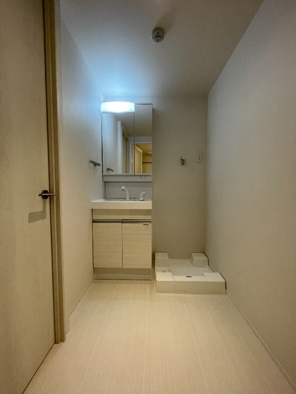 洗面設備　同仕様